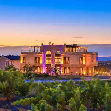 Noble Crown Stone House Cappadocia