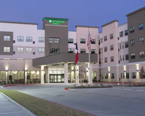 Wyndham Garden College Station Hotels near Bee Creek Park