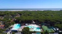 The Charming Mare Pineta-Mobile Home-4 Persons Hotels near Bango Kursaal