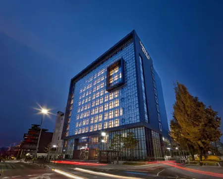 Shilla Stay Jeonju Hanok Village 全州市のホテル