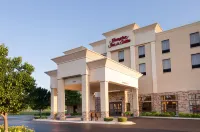 Hampton Inn & Suites Addison Hotels in Addison