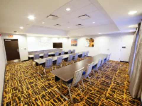 Hampton Inn & Suites Forest City Hotels in Forest City