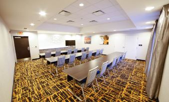 Hampton Inn & Suites Forest City