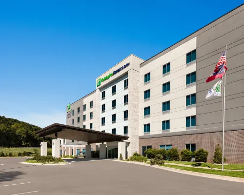 Holiday Inn Express & Suites DALTON - MARKET ST by IHG Hotels in Dalton