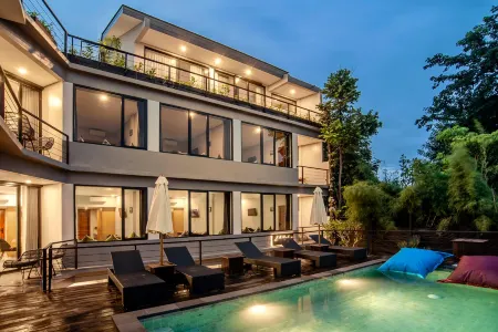 Bella Residence Pererenan Отели рядом с достопримечательностью «Echo Beach»