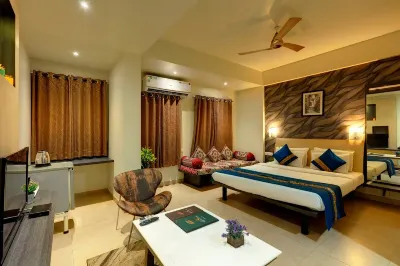 Hotel Orient Crown, Kolhapur Hotels in Toap