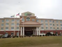 Holiday Inn Express & Suites Goldsboro - Base Area