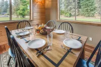 Icicle Creek Lodge 2 Minutes to Downtown Leavenworth3 bedrooms 3 baths