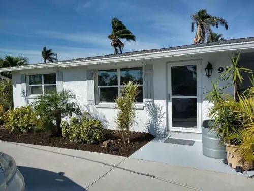 Escape to this Beautiful Home in Sunny South West Florida