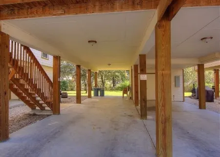 Guadalupe Getaway w 400' of Private Beach along River - 3bdr/3bath sleeps 10