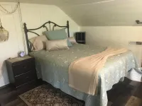 Heritage Guesthouse-peaceful haven at edge of town