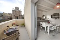 Piazza Salvatore, 7, rooms with a view