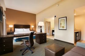 Hampton Inn & Suites Parkersburg Downtown