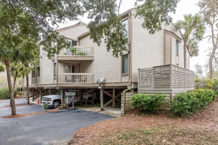 Seabrook Island Villa decorated with Charleston flair and Low Country Charm