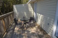 Enchanting Oasis - Centrally located!  Quiet, great TDY spot, family friendly.