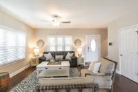 Pineapple Paradise 3 miles to downtown Cincinnati