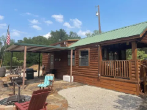 Quiet cabin on the Brazos Hotels in Young County