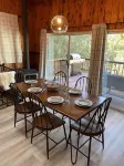 Idy Hideaway: Picturesque Mountain Cabin in Perfect Location