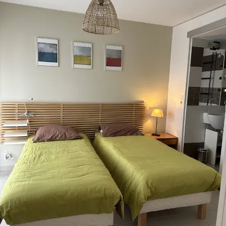 Royan: Le Calme City house 2 to 4 people / near Seaside, City