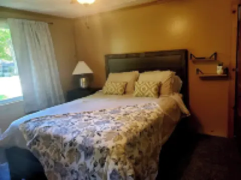 Little Get Away 杰尼瓦酒店