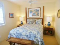 It's All about the View! Oceanfront, A/C, Elevator Hotels in Kapaa