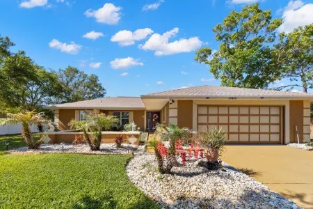 3BR Roman Oasis: Caesar's Place + Heated Pool