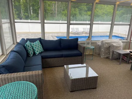 The Perfect Shore House in Beach Haven West, Pool, Spa, Firepit, 5 Mins To LBI