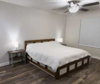 New home sleeps 10, open floor plan & amazing view