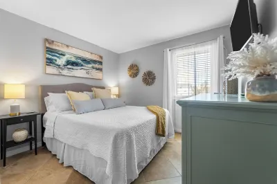 Amazing Location in the Heart of Indian Rocks Beach just Steps to the Sand!