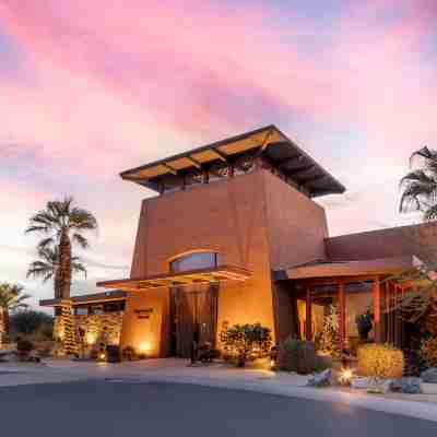 Hilton Grand Vacations Club Palm Desert Hotel Exterior