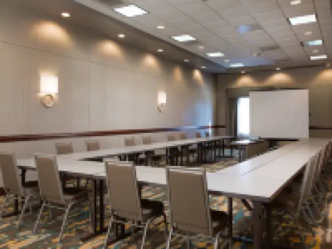 Residence Inn Kansas City Airport Hotels in May