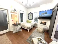 Boutique Charm in Delafield • Inviting Queen Suite Steps from It All