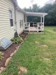 Cozy city cottage, one floor, covered porches, quiet neighborhood