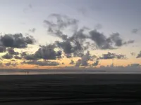 Bright Cheery House w/ outlet for EV Charge, fire pit, close to beach & trails