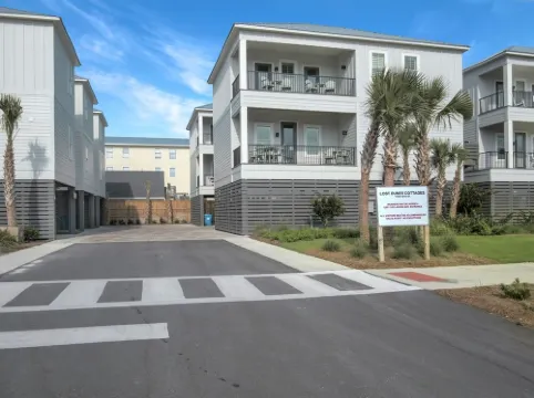 Coastal beach cottage steps away from the white sand beaches!