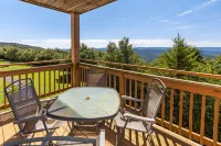Summit Condo 201A - Recently Renovated, Great Views, Close to Village!
