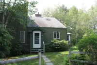 Amazing Mt. Sunapee Region Home Convenient for many activities! Winter Is Open!