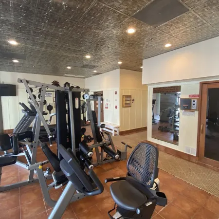 Seventh floor Mountain View condo.