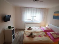 Beautiful 2 room granny apartment in front of the doors of Nuremberg فنادق في Heroldsberg