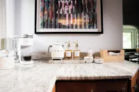 Vintage Urban Retreat