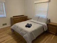 Peaceful 5 Bedroom 3 Bathroom House - 30 Min from NYC
