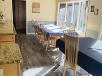 Spring Break Retreat w/ Pool Near Notre Dame Hotels in Penn Township
