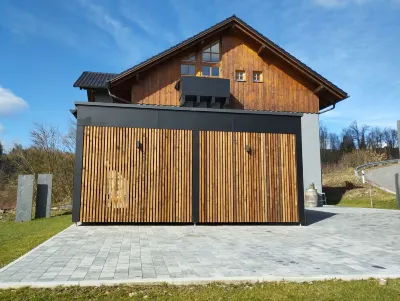 Kernsanierte Hochwertige Ferienwohnung mit Privatsauna in der Nähe von Passau Hotel dekat Lidl