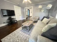 NEW! Modern & Cozy close to Downtown Attractions!