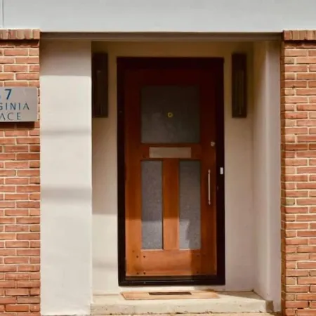 MODERN SPACIOUS 2-BR BEST LOCATION IN ALLENTOWN