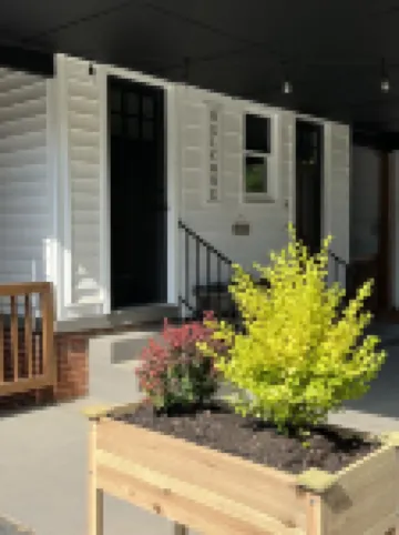 Beautiful 2BD 2BA home in small-town America