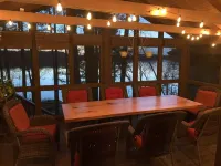 Rustic Lakefront Log Cabin Retreat w/Pontoon included Memorial to Labor Day