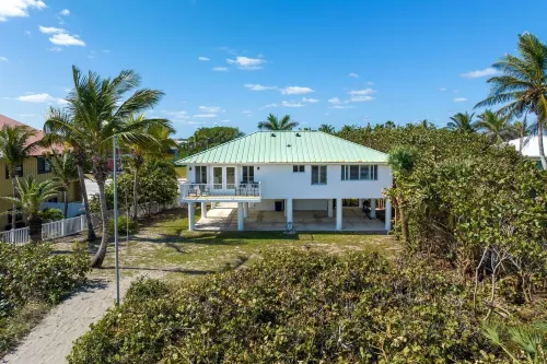 Private Beachfront House