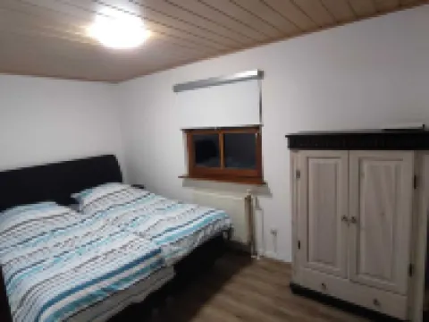 Wooden house on Meinweg with large garden ヴァッセンベルクのホテル