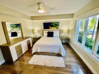"Luxury waterfront mansion with large pool" Near clear water & sandy beaches !